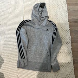 Barely worn Adidas sweatshirt.